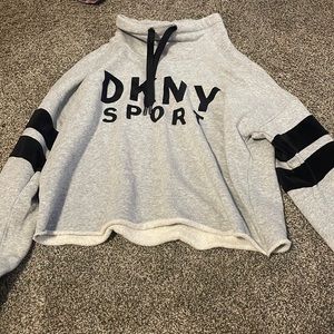 Cropped sweatshirt